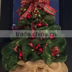 Deco Mesh Christmas Tree Wreath thumbnail-4