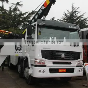 SINOTRUCK HOWO Heavy Duty Rotator Wrecker Towing Truck for Sale thumbnail-1