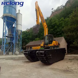 Sand Dredging Excavator With Amphibious Pontoon for Swamp Marsh and Water thumbnail-1