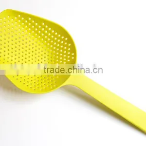Plastic Collapsible Colandere With Handle thumbnail-1