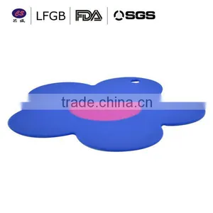 High Quality Silicone Cup Mat With Customized Design High Temperature Resistance thumbnail-1