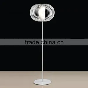 Art Display Floorlight Iron and Fabric Covering Decorate Floor Lamp thumbnail-1