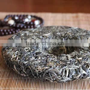 Dropship Tea,2014 Spring From LaoMan'E Village Old Arber Raw Puer Tea,Sheng Puer Tea,Herbal Super Slimming Tea thumbnail-5