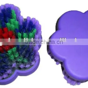 Horse Brushes thumbnail-1