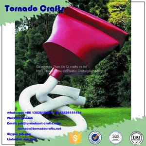 2017 Tornado Crafts Fiber Glass Art Logo Toothpaste Cartoon Statues Garden Descoration Wholesale thumbnail-1