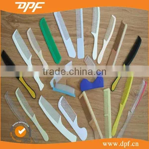 China Supplier Hotel Disposable Amenity Various Pattern Combs Amenity Sets thumbnail-1