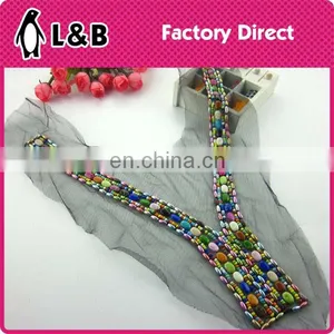 High Quality Hand Made Beaded Fashion V-neck Collar Patterns thumbnail-6