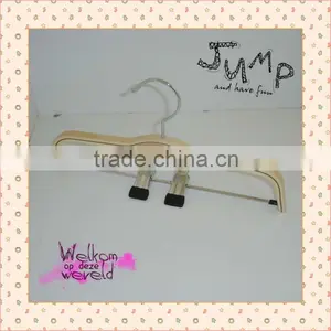 AT70 Cheap Wood Laminated Pants Hanger With Clip thumbnail-1
