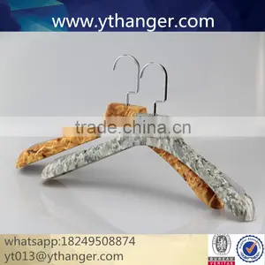 CY-610 Leopard Print Special Design Rubber Coat Plastic Hanger Rubber Clothes Hanger thumbnail-1