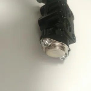 High Quality Truck Relay Valve 20775173 Gearbox Relay Valve thumbnail-4