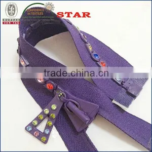 Decorative Plastic Rhinestone Zippers for Handbags thumbnail-5