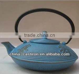 Antique Cast Iron Teapot thumbnail-2