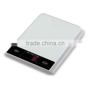 LED Display Kitchen Scale thumbnail-1