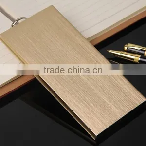 Ultra-thin Power Bank Charger With Wire-drawing Surface thumbnail-3
