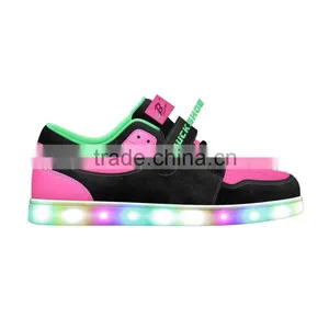 Black Top Selling Kids LED Skate Shoe, Recharging Kids LED Sport Shoe, Factory Price Kids LED Flat Shoe thumbnail-4