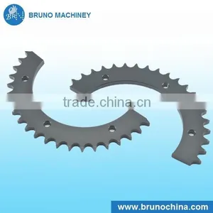 Hot Sale CNC Motorcycle Rear Aluminum 38-55 Teeth Sprocket thumbnail-1