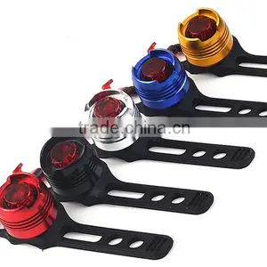 Outdoor Aluminum Alloy and Silicone Led Mountain Bike Light thumbnail-2