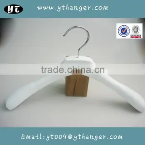 HA7069 White Printed Wood Hanger Women Dress Hanger for Clothes Store thumbnail-5