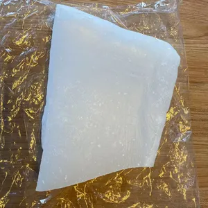 Manufacturer Price Microcrystalline Wax With Good Quality CAS 8001-75-0 thumbnail-3