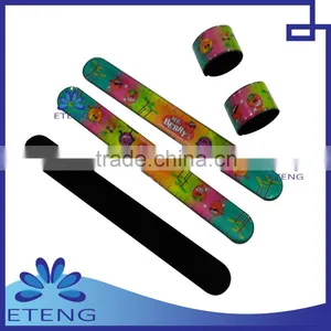 Custom Pvc Reflective Slap Wristbands thumbnail-6