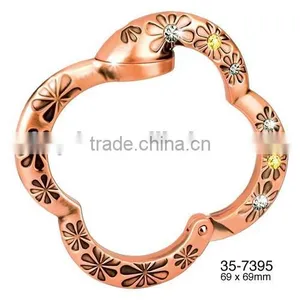 Custom Fashionable Metal Bag Hanger Meet Your Need thumbnail-1