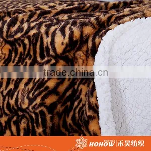 Professional Factory Supply 100% Polyester Polar Fleece Printed Blanket Quality Choice thumbnail-3