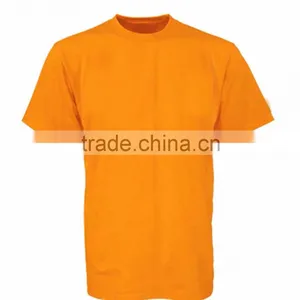 Black T-shirt thumbnail-1