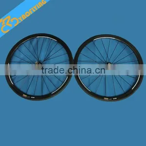 Best Selling Carbon Bike Wheels 700C,ligntweight Carbon Bicycle Wheel 303 Cheap Carbon Wheel for Sale thumbnail-4