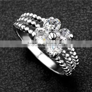 Wholesale Fashion Jewelry Gold/silver Clear Crystal Luxury Wedding Piston Ring thumbnail-4