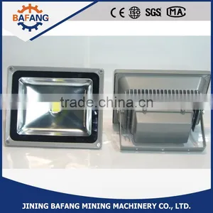 The Latest Led Reflector Ip65 Outdoor Led Floodlight thumbnail-1