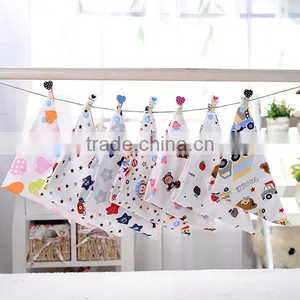 Trangle Cotton Disposable Baby Bib Wholesale thumbnail-1