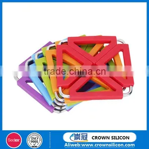 Heat Resistant Multifunctional Silicone Table Mat &Waterproof Boiler Pot Mat thumbnail-1