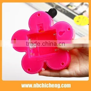 LED Flower Shape Touch Night Light /push Night Light thumbnail-2