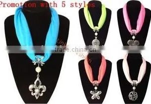 Love Heart Ornament Pendant Scarf thumbnail-1