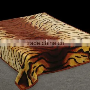 Polyester Blanket thumbnail-1