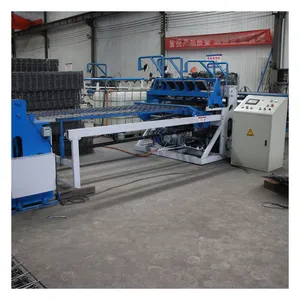 Reinforced Black Steel Wire Mesh Fence Welding Machine thumbnail-5