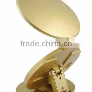 Fancy Battery Lighted Portable Wedding Table Mirrors With 5x Magnifying thumbnail-2