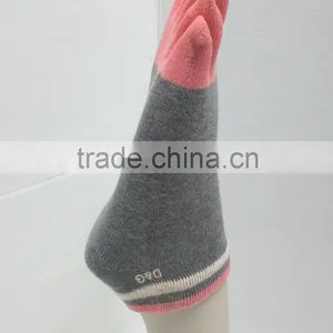 Colorful Cheap Comfortable 5 Toe Sock thumbnail-4