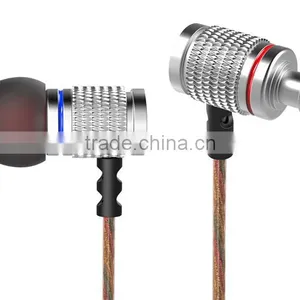 Metal Knurling Earphone thumbnail-1