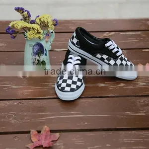 Factory Wholesale Fashion Flat Canvas Lady Shoes thumbnail-5