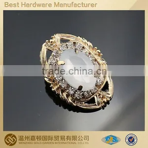 2014 Flower Shape Brooch/wedding Brooches Wholesale/clear Diamante Brooches for Weddings thumbnail-1