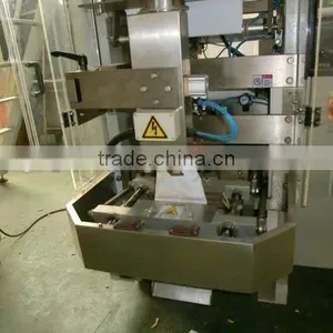 Jinan Eagle Automatic Vertical Weigher Type Packing Machine for Kurkure Corn Curls Twisteis Cheetos Cheeps Nik Naks thumbnail-5