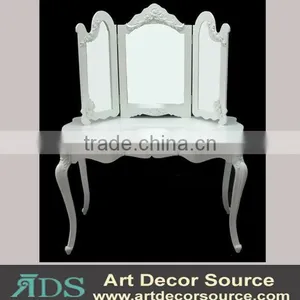 Modern Dressing Table With 3 Mirror Around thumbnail-1