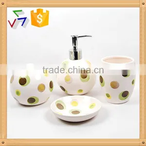 Porcelain Bath Accessories Set thumbnail-2