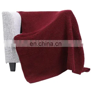 Wholesale High Quality Warm Knit Red Solid Color Throw Blanket thumbnail-2