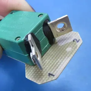 2TC6-5 BACC18Z5R Circuit Breaker thumbnail-1