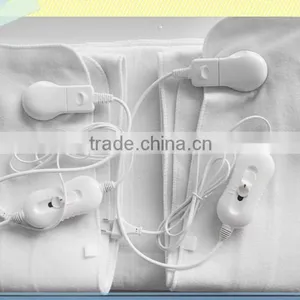 Greek Customer Visit Our Hongkong Exhibition for Polyester Electric Blanket With CE,ROHS Certification thumbnail-2