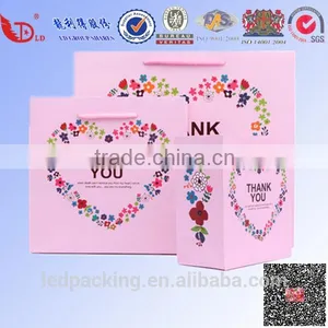 Friendly Gift Packaging Bag,Fashion Paper Gift Bag thumbnail-1