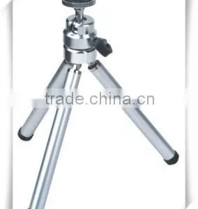 Flexible Tripod for Digital Camera thumbnail-1