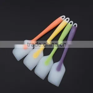 Heat Resistant Kitchen Silicone Rubber Scraper thumbnail-3